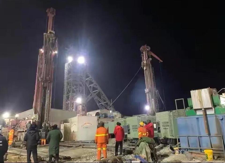 被困14天，山东栖霞被困矿工究竟经历了什么？