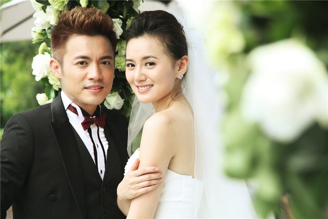 电视剧《爱闪亮》中，高然的身世是什么？