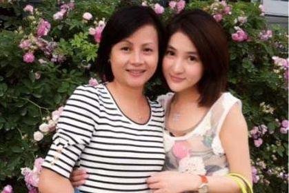 郭美美又炫富?住5万一晚酒店,44万手镯,她做什么有这么高的收入?