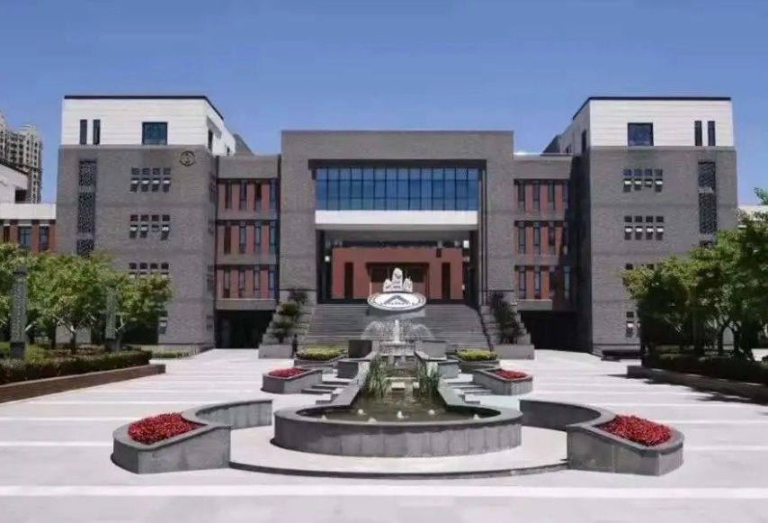 上海师大附中宝山分校好吗？