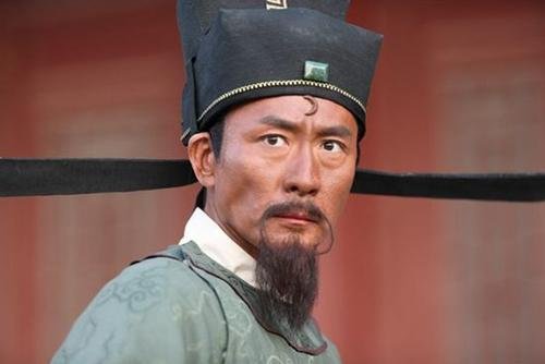 一农夫报案，牛舌头被割走，包拯：把牛宰了，小偷自然会来自首，结果怎样？