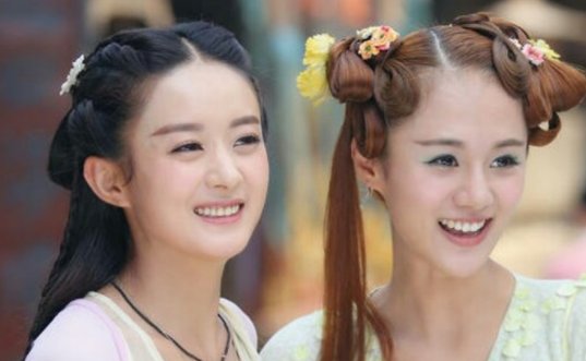 《花千骨》里的糖宝最后死了吗？为什么我看了小说版《花千骨》糖宝大结局还在的？可百度百科说死了？