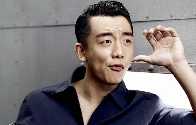 被郑恺鼓励过的粉丝带着录取通知书来见他,偶像的力量有多大?