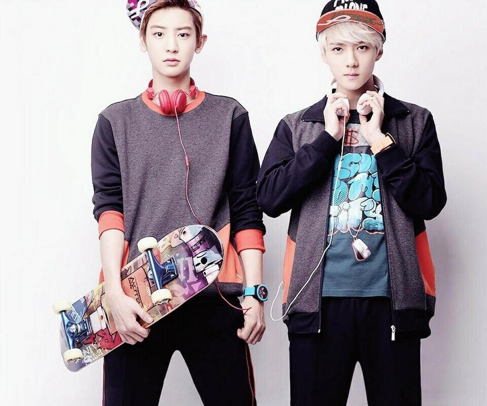 exo口袋怎么摇壁纸,在哪个程序里,详细步骤啊,谢谢