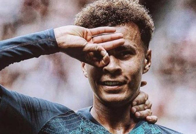 反手ok手势挑战上热搜，你知道这个手势的技巧吗？