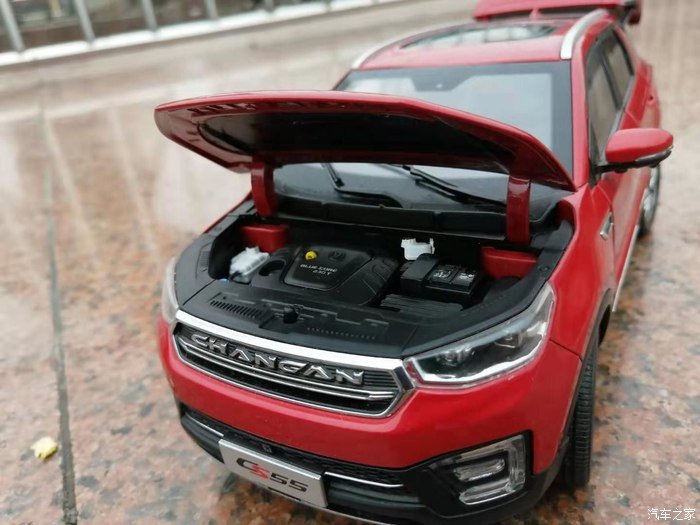 国产最美SUV，赏长安CS55炫动红的时尚