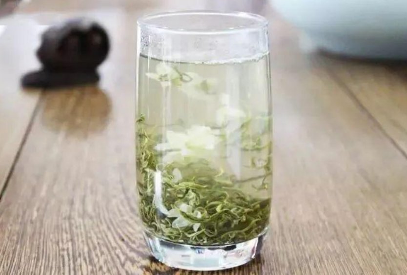 白如云绿如梦洁如雪是什么茶