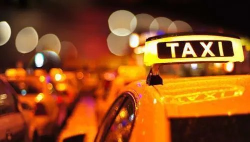 网约车司机被曝摸女乘客，哈啰出行对此作何回应？