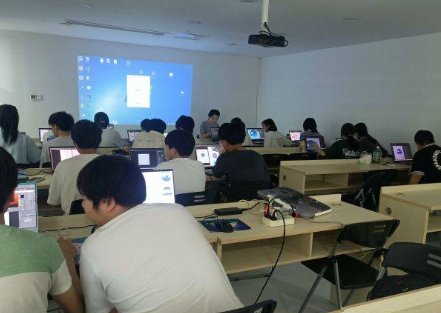 北大青鸟一般培训多久