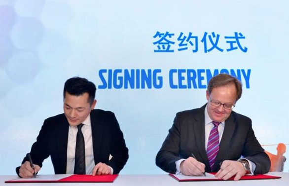 执行总裁应该怎么翻译 CEO 还是 Executive President 两者的区别是什么