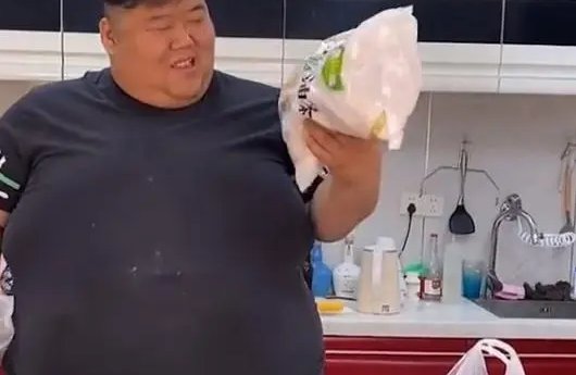 胖猴子还活着吗