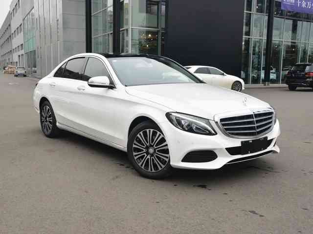 奔驰C200报价是多少?目前值得入手么?