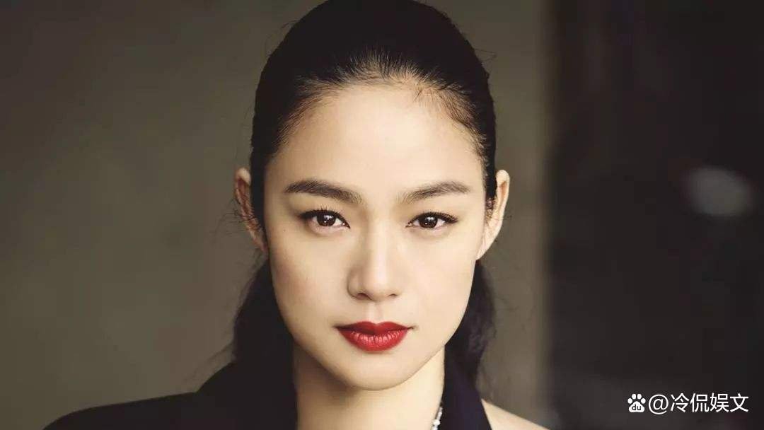 姜文称女儿全世界最漂亮,本以为是开玩笑,照片曝光后不得不服,容貌如何?