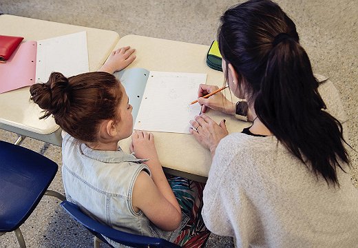 想找个家教老师到哪里去找