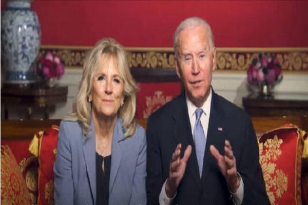 纽约帝国大厦连续21年点亮中国红，纽约帝国大厦点亮中国红的原因是什么？