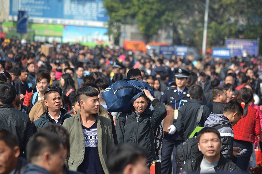 中国城区人口过百万城市高达93个，人口破百万靠的是什么？