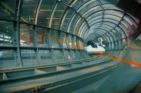 超级高铁难落地？马斯克隧道公司多个项目停滞，什么原因导致的？