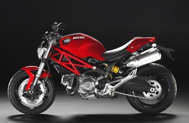 小爸爸里李三妹骑的那个摩托车是小黄蜂吗？是什么牌子的摩托车？