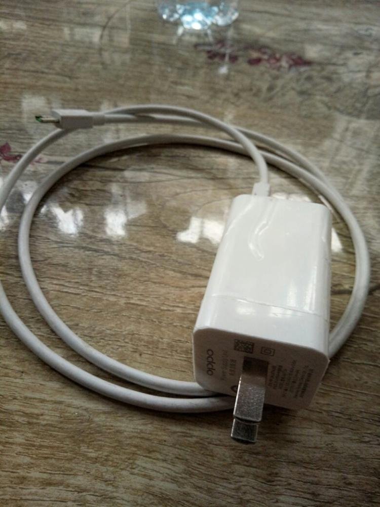 OPPO充电器检测严重不合格，消费者买到假货应该如何维权？