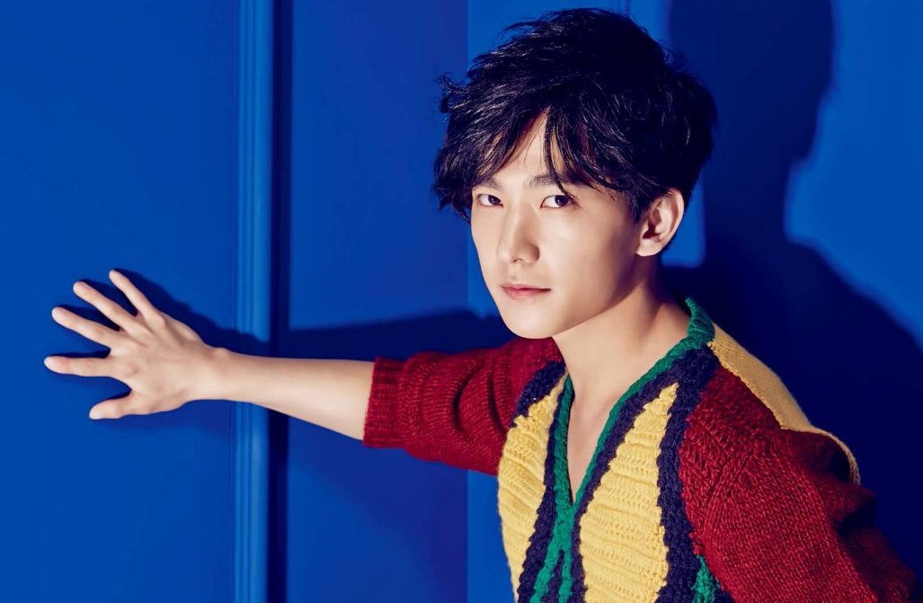 杨洋参加王彦霖婚礼，因航班延误晚上才到，这得是多大的感情呢？