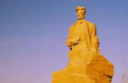 彭加木是怎么找到的?