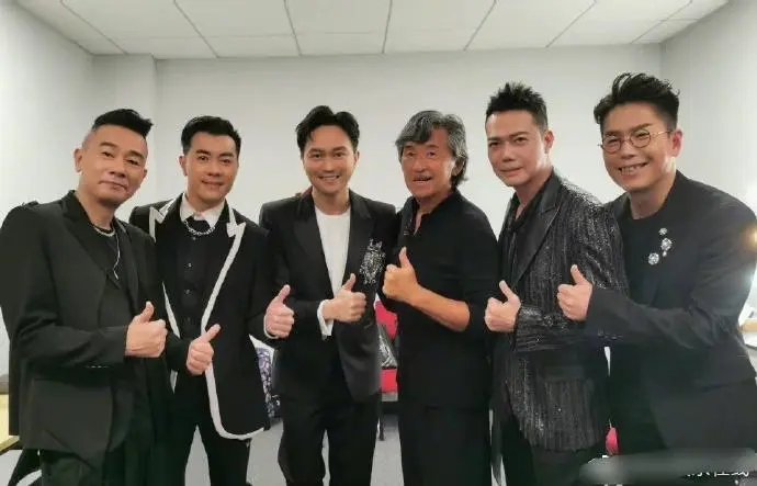 谢天华发微博为林晓峰庆生，他们之间是什么关系？