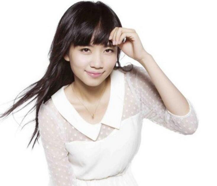 刘惜君孙骁骁郭碧婷对比照好像 是同一个人吗