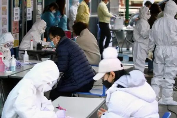 韩国5月下旬起确诊病例不再隔离,当地为何推出这一政策?