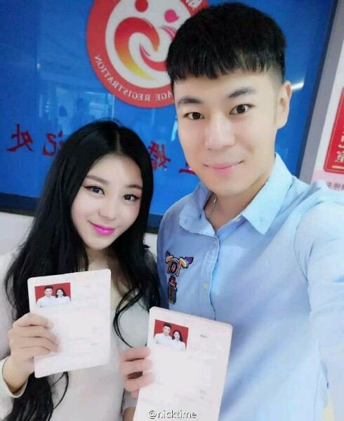 在《非诚勿扰》中牵手成功的23号梦瑶后来结婚没有