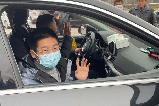 孙卓弟弟称想跟哥哥住一个房间，他对哥哥的期盼有多深刻？