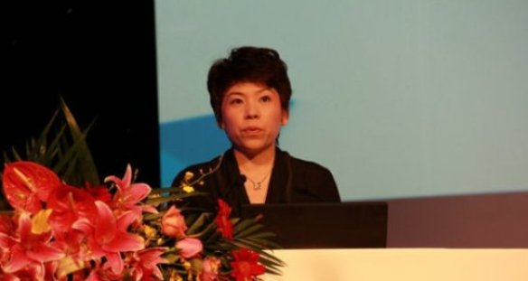 邓亚萍是不是加入美国籍了