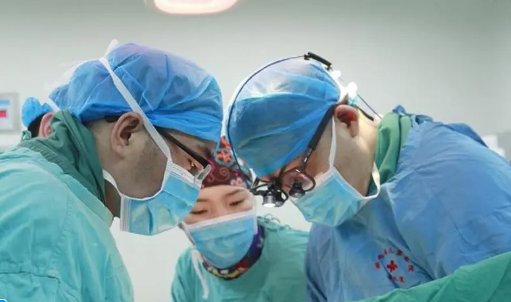 做痔疮手术三天后死亡，能告医院吗？