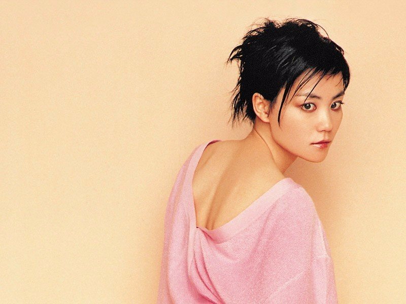 王菲和韩美娟将合作，是什么让巨星和网红扯上了关系？