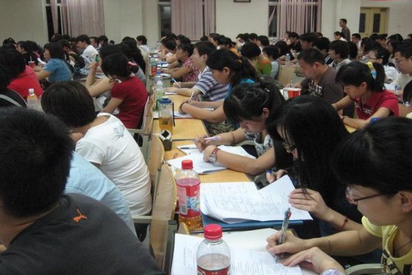 网上如何查自己的毕业证