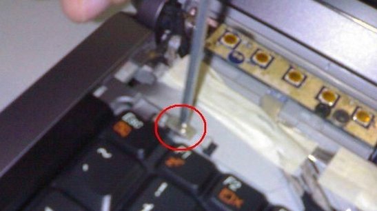 请问有谁知道联想天逸f41笔记本键盘的拆卸,安装方法