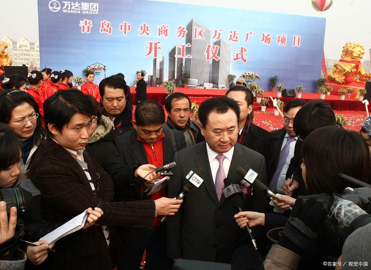 大家对王思聪已退出万达集团董事职务这件事怎么看，此举将产生哪些影响？