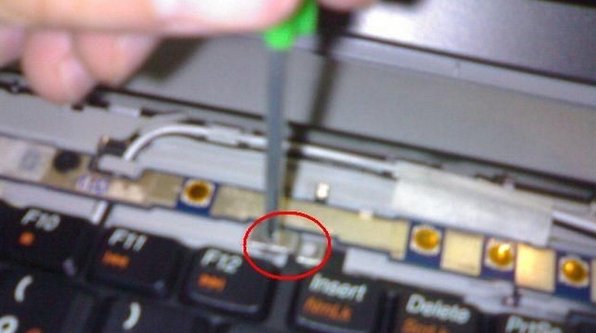 请问有谁知道联想天逸f41笔记本键盘的拆卸,安装方法