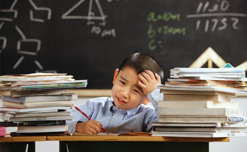 一名8岁的孩子想要给父母报辅导班，知道了孩子的动机后，你有何感触？