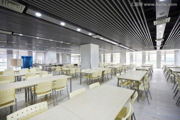 餐厅用末尾淘汰制，对末位员工有何影响？