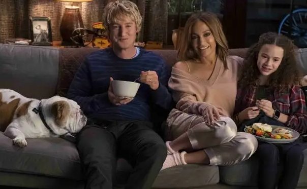 《巨星嫁到》定档5月13日,这部电影讲述了什么故事?