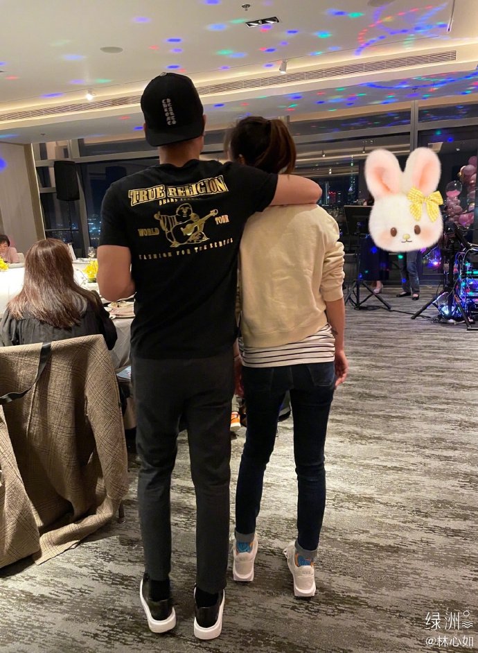 45岁林心如豪办生日宴,林心如素颜状态怎么样?