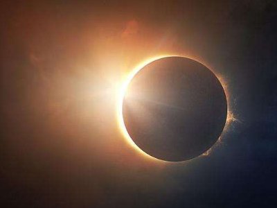 日全食在什么时候出现？具体时间