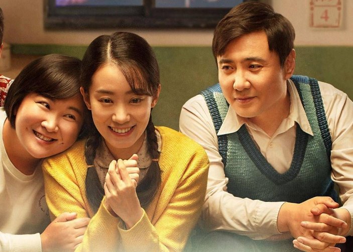 贾玲成全球票房第二女导演，为何有的网友却说最大的赢家是吴京？