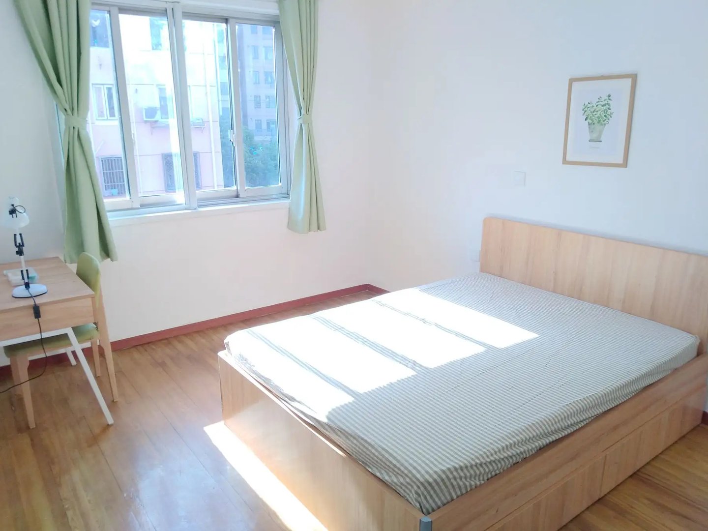 为稳楼市！三个省会城市探索住房“以租换购”，该措施有哪些优势与不足？