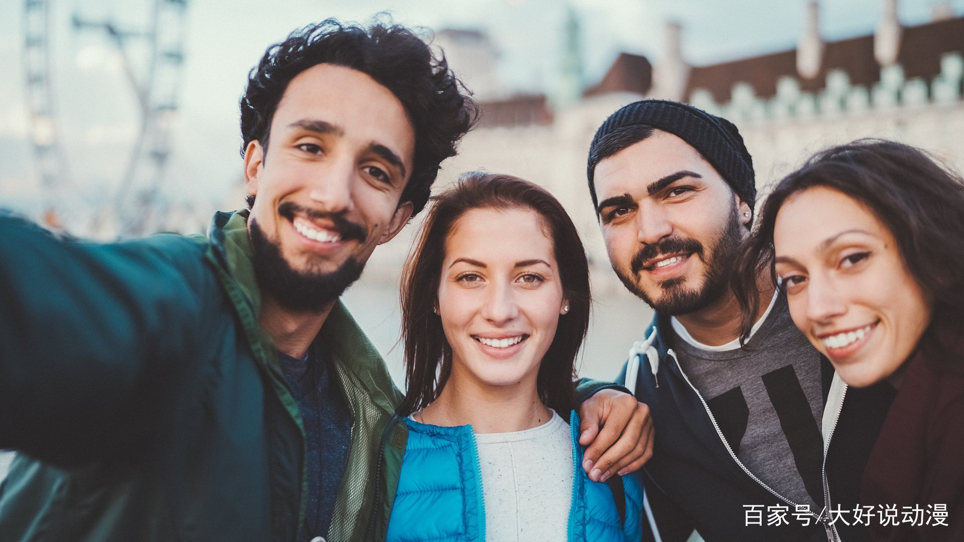 在生活中，男生最经不起女生哪种肢体撩？