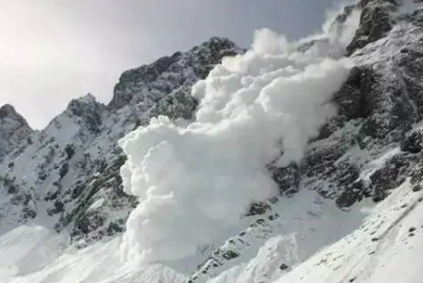 世界第八高峰马纳斯鲁峰多处雪崩,雪崩到底有多危险?可以如何规避?