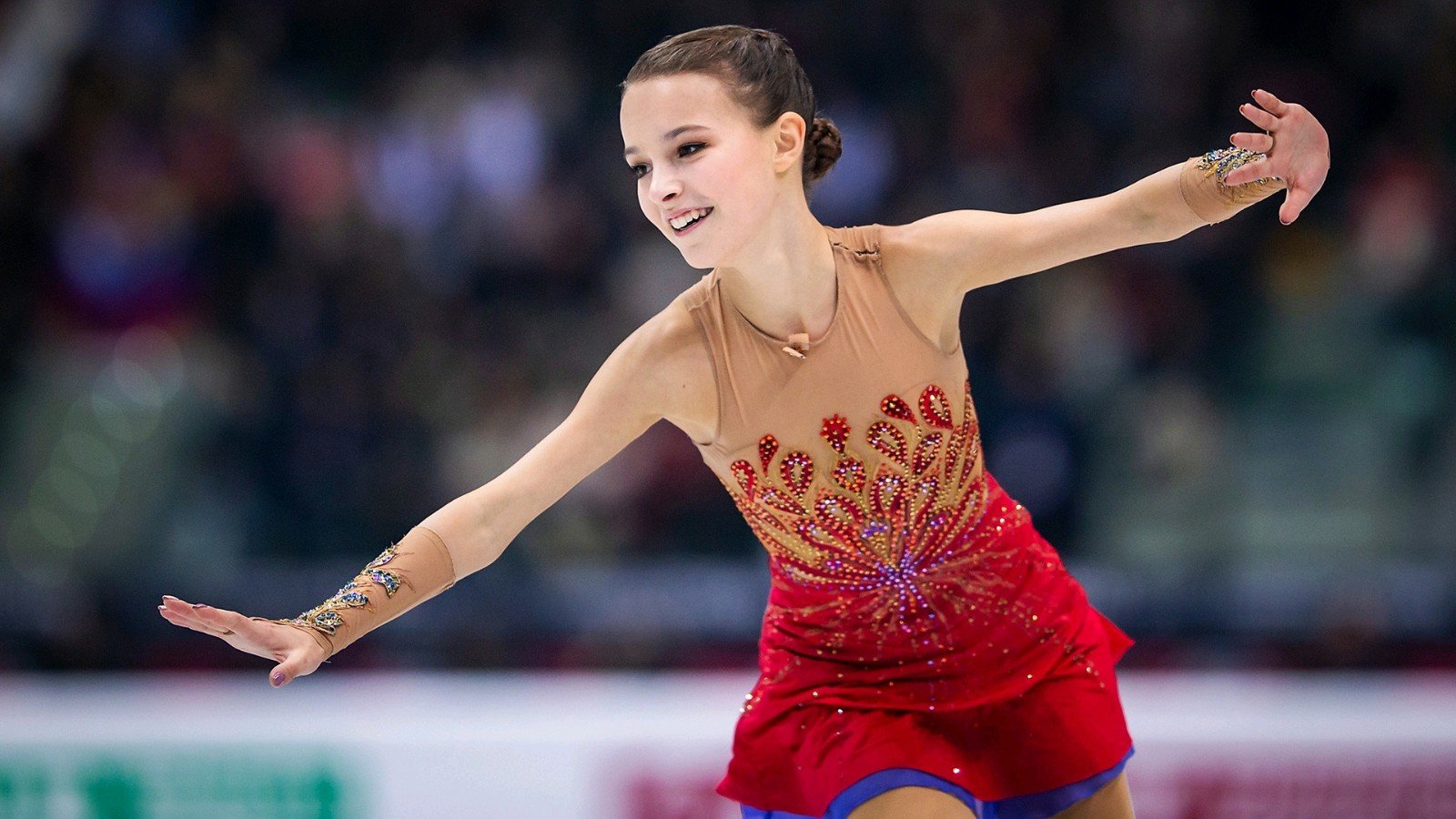 谢尔巴科娃为什么叫小千金？