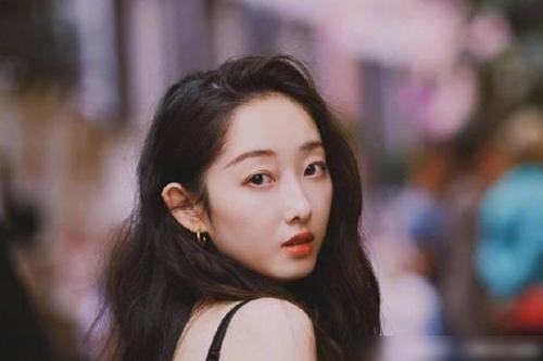 蒋梦婕说杨洋是最长情的朋友,他们二人有过什么样的交情?