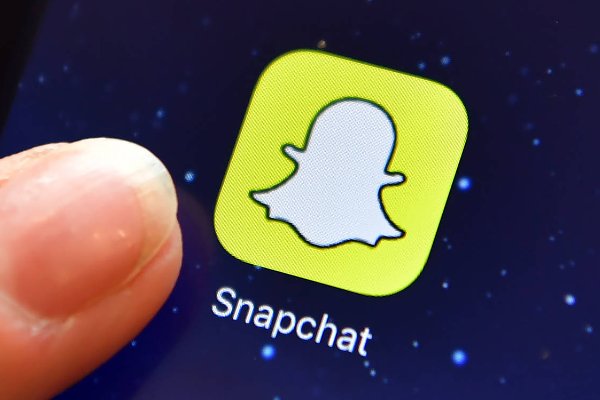 有没有可以和外国人聊天的软件?