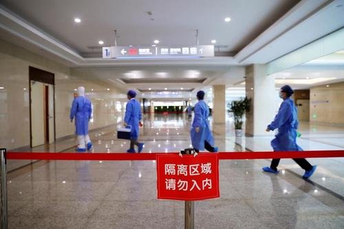 西安一男子“请求隔离”却无人回应,导致一家6口全部确诊,目前情况如何?